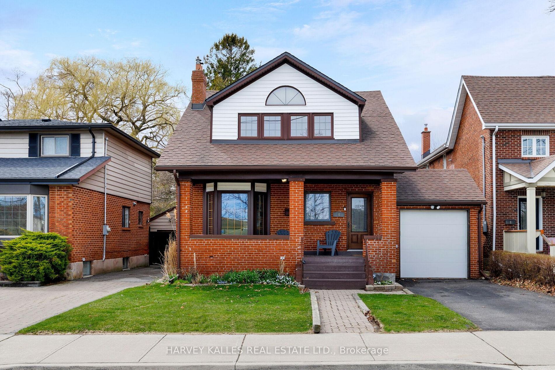 4 Twenty Third St — Sold by David Anderson Oey